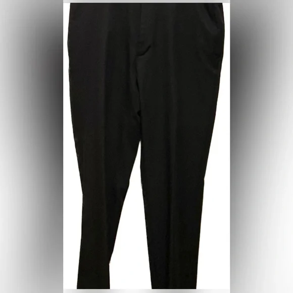 slim fit dress slacks Haggar Big & Tall 4-Way Stretch Dress Pants, Flat Front in Medium Grey main image 0